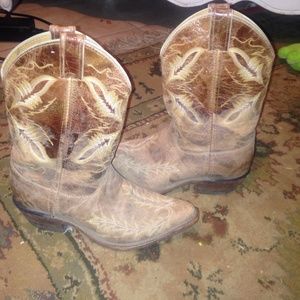 Justin boots , size 8 1/2