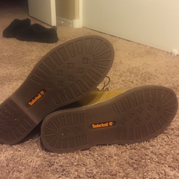 Timberlands - Picture 3 of 4