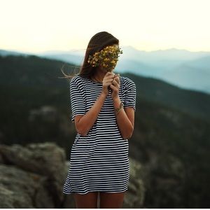 Brandy Melville Luna dress