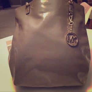 Michael Kors tote