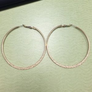 Cute gold plated hoops