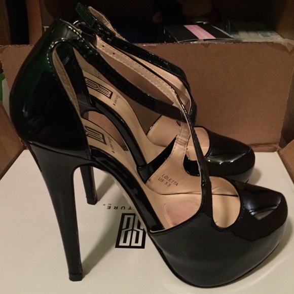 Never been wore - Picture 4 of 4