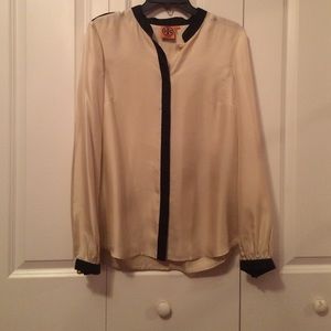 Gorgeous, EUC Champagne & Black Tory Top