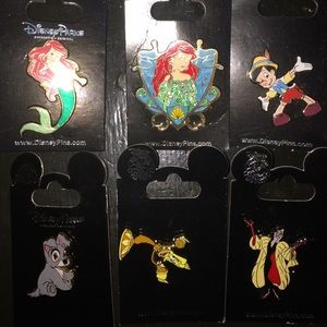 @saints1 Disney pins bundle 6 for $24