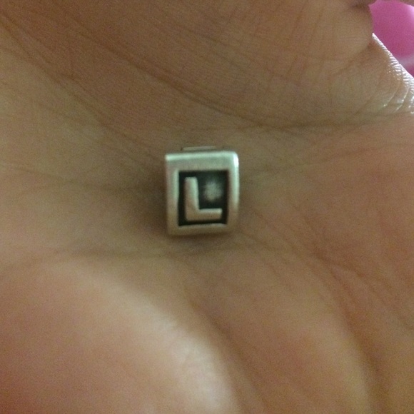 Letter L Pandora Charm!