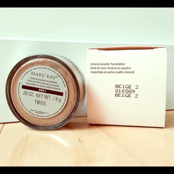 Mary Kay mineral powder foundation