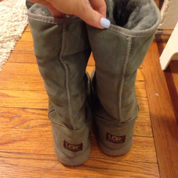 Tall AUTHENTIC UGG boots