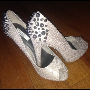 LOVE these Vera Wang heels but they are too small