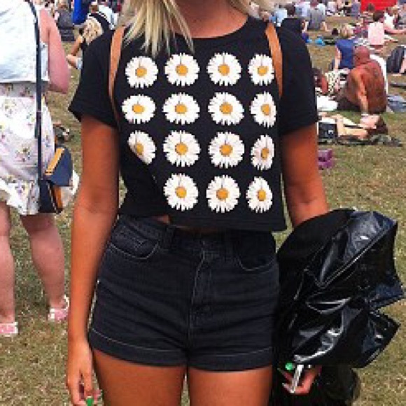 Daisy crop top