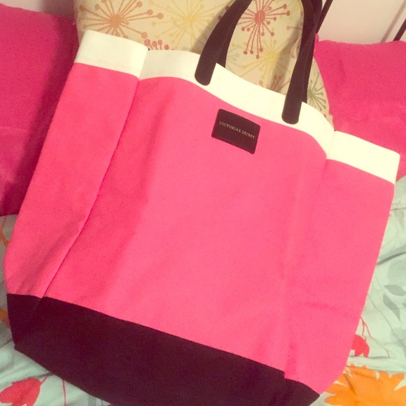 Huge Victoria secret tote- brand new