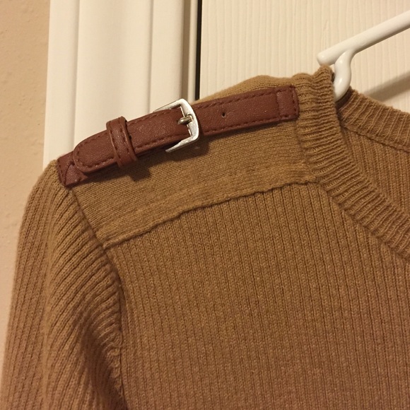 ***CLOSING SALE***Ribbed Sweater - Picture 2 of 4
