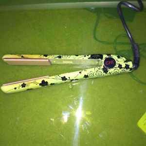 Chi Straightener