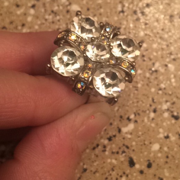 Sold 💗Statement ring - Picture 2 of 2