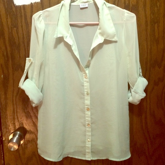 Very light mint color long sleeve shirt!