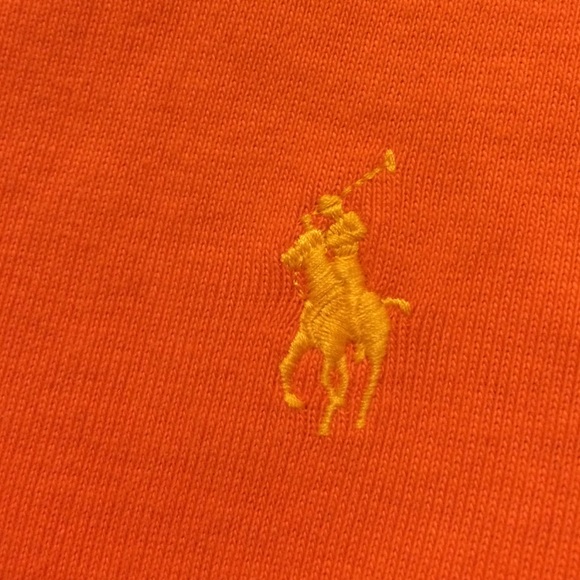 V-neck long sleeve polo shirt