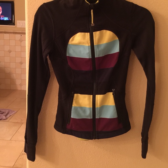 lululemon athletica Outerwear - Lulu lemon zipper jacket