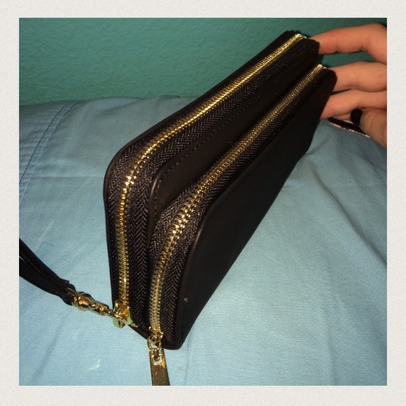 Black wallets NEVER USED - Picture 2 of 4