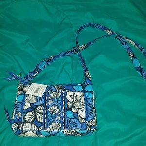 NWT BLUE BAYOU Vera Bradley Purse!!