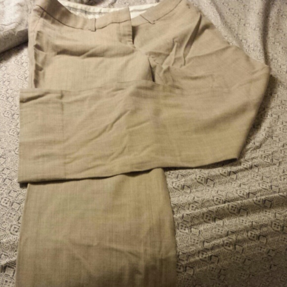 Express editor khakis