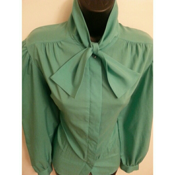 *Sold in Bundle*Vintage Bow Tie Blouse