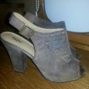 Brown leather sandals/booties