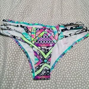 NWOT VS Bikini Bottom