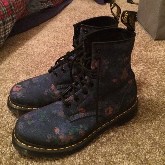 Floral Dr. Martens