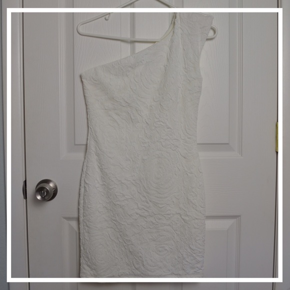 One Shoulder Dress ◽️