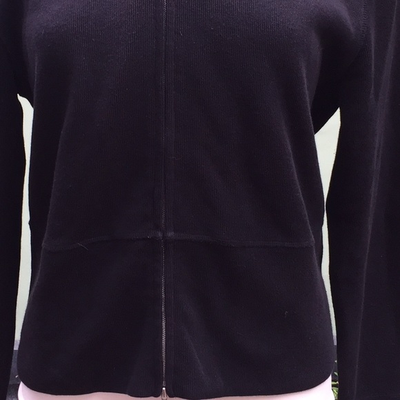 SOLD.  🎉HP🎉 mid-weight full zipper cotton jacket - Picture 7 of 8