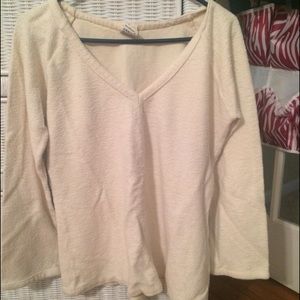 Cream color v-neck top by Earth Creations size med