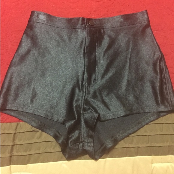 Black Disco Short