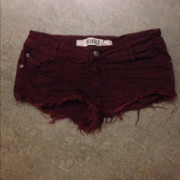 Brandy Melville maroon shorts