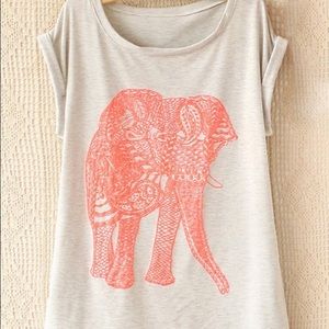 Adorable elephant t-shirt. NWOT. Women's small