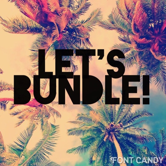 Free gift from my closet with each bundle🌻