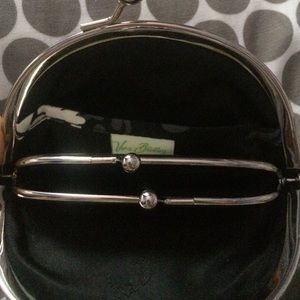 Vera Bradley change wallet