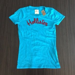 Hollister graphic t