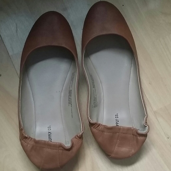 Tan flats only worn once !!