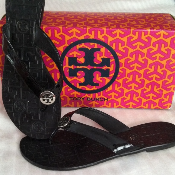 Tory Burch Thora Patent Flip Flop