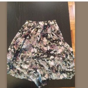 Zara women floral high low skirt size Xs