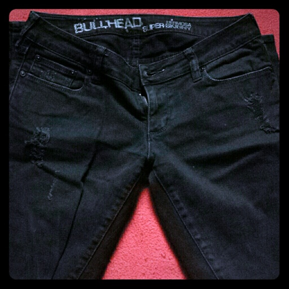 LAST CHANCE Bullhead Hermosa Super Skinny Jeans - Picture 1 of 3