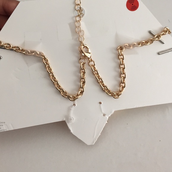 Pretty H&M necklace - Picture 4 of 4