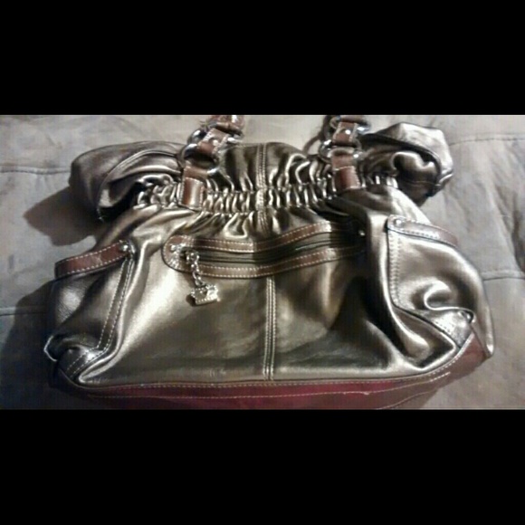 Kathy Van Zeeland - Picture 2 of 2