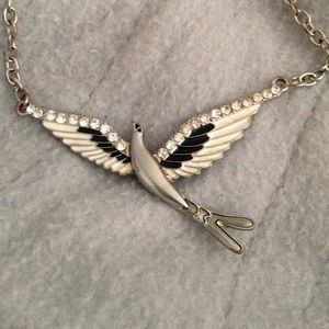 Bird rhinestone necklace