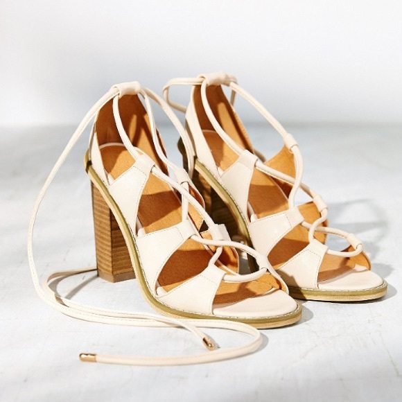 Urban Outfitters Shoes - Urban Outfitters Lace Up Heel