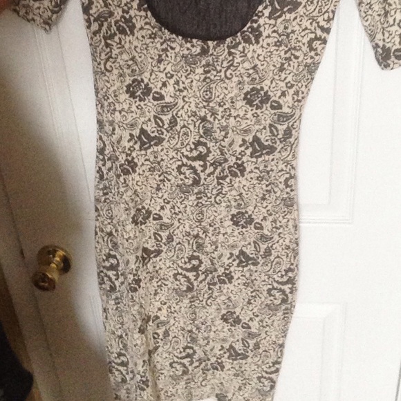 Grey and cream dress - Picture 2 of 2