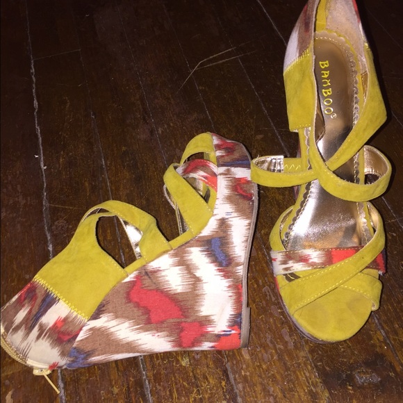 Spring wedges - Picture 3 of 3