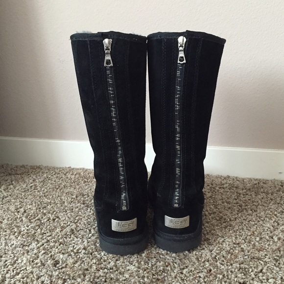 UGG Boots - Ugg Australia Black Boots