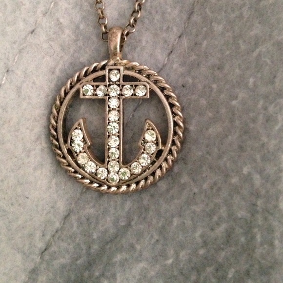 Anchor pendent necklace - Picture 1 of 2