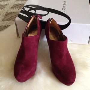 NEW Nine West Belanie Wine Suede Bootie's‼️❤️