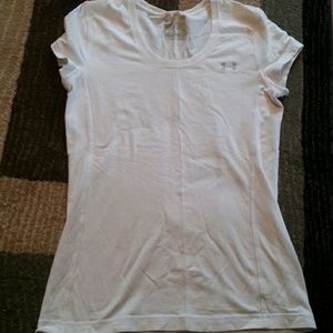 Womens under armour shirt
